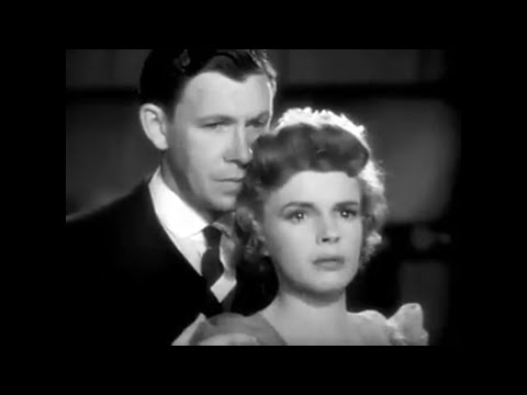 For Me and My Gal (1942) trailer frame with Judy Garland and Gene Kelly on a vaudeville stage