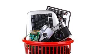 Εσείς ανακυκλώνετε τις παλιές ηλεκτρικές συσκευές στο γραφείο; Title