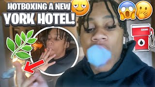 HOTBOXING HOTEL IN NEW YORK😳😶‍🌫️|SECURITY PULLED UP?!