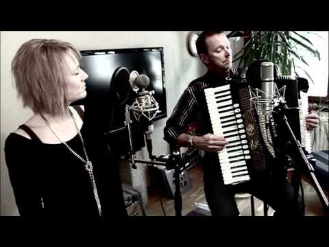 MOON RIVER - Linda Pettersson, Bengan Janson & Lars Ericsson