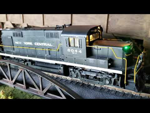 S Scale Overland Models brass New York Central ALCO DL-721 / RS-32 Low Hood