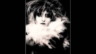 Siouxsie and the Banshees - She Cracked