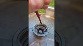 How to remove circlip and spear out of a 50L beer keg.