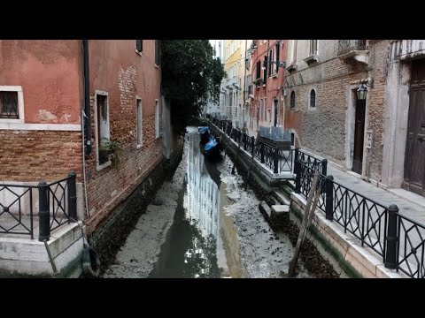 Extrem-Ebbe: Venedig sitzt auf dem Trockenen