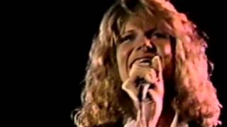 DEBBY BOONE - &quot;The Time is Now&quot; (Live)