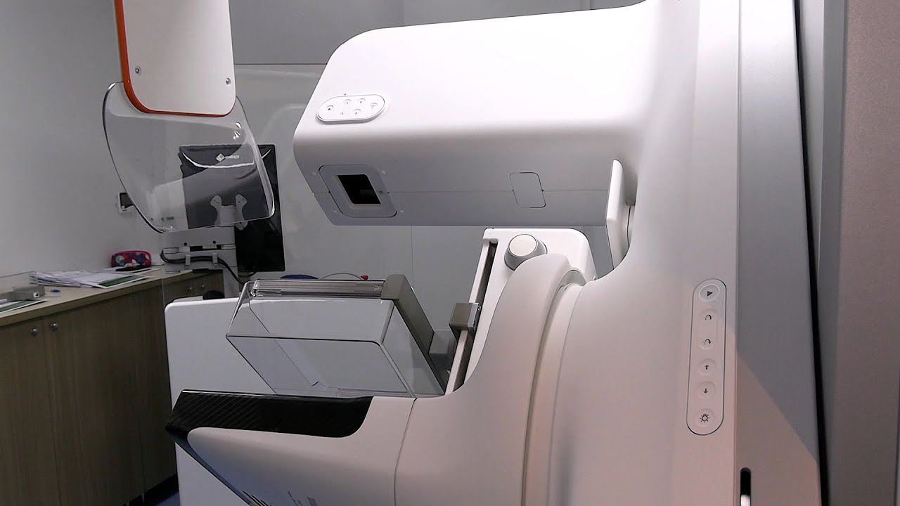 Hospital Regional Alto Vale recebe mamógrafo de tecnologia inédita no Brasil
