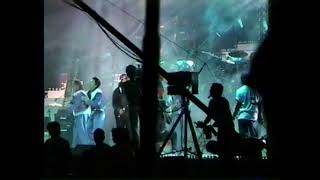 Download lagu Angkat Topi / Yus Yunus & Murni Chania mp3 Download lagu Angkat Topi / Yus Yunus & Murni Chania mp3