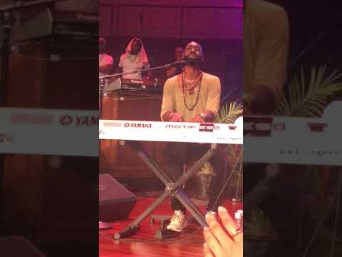 Mali Music singing Glory to the Lamb and Way for you