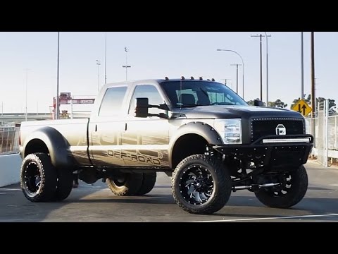 Ford F-350 Super Duty on Fuel Cleaver Off-Road Wheels