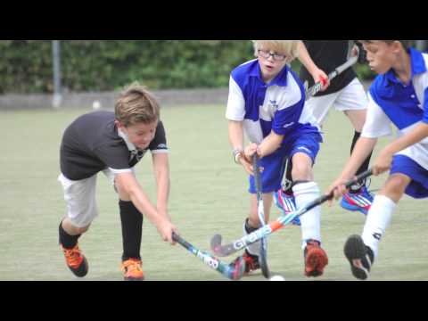 Oefenwedstrijd MHC Sint-Oedenrode JD1