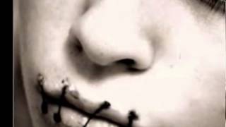 MUJERES EN PIE DE GUERRA