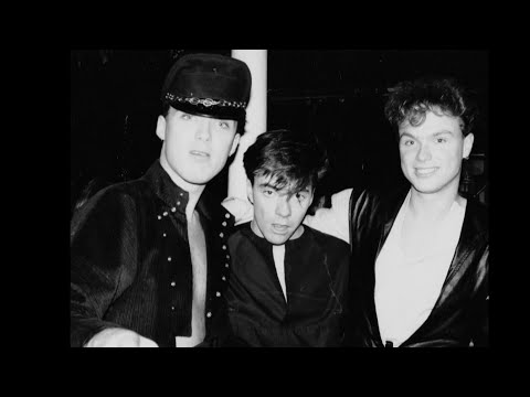 Soul Boys Of The Western World - The Blitz Club