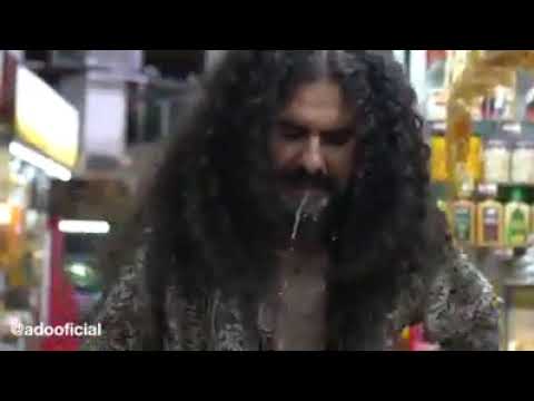 Cabeludo comedor de pimenta se dá mal no Mercado Central de Belo Horizonte!