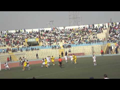 "ATLETICO GRAU DE PIURA 1 Jose Olaya de sechura 0 23/10/2011 Hinchada enorme de Grau" Barra: Sentimiento Albo &bull; Club: Atlético Grau