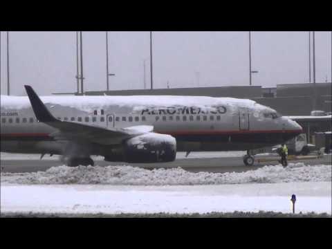 Dulles Airport Snow March 17, 2014