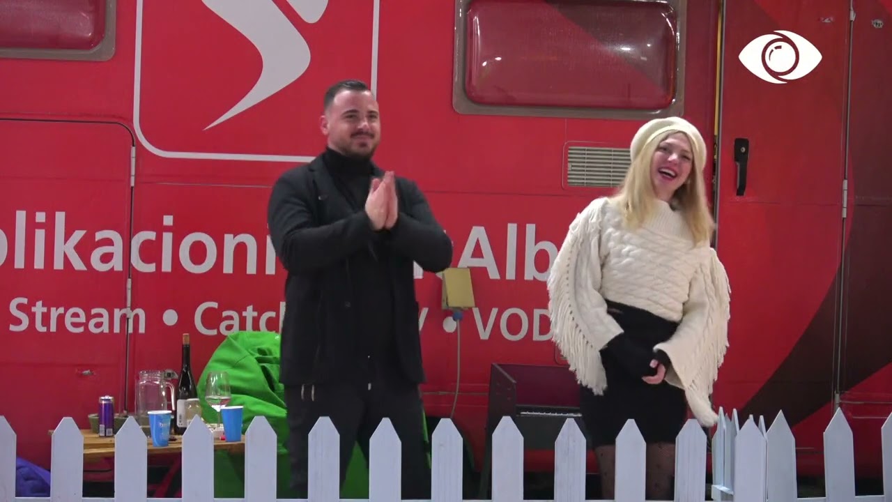 Sfilata në BBV/ Ariana djeg skenën me Sajzeza