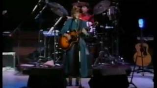 Suzanne Vega - Neighborhood Girls (Live Royal Albert Hall 1986)