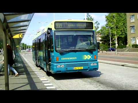 Connexxion Den Oudsten B95 (2478) vertrekt van Den Haag Leyenburg