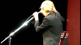 Martha Wainwright - See Emily Play (live December 1st 2008 Edmonton)