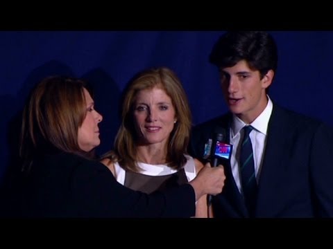 download lagu mp3 mp4 Carolyn Bessette Kennedy Blog, download lagu Carolyn Bessette Kennedy Blog gratis, unduh video klip Carolyn Bessette Kennedy Blog