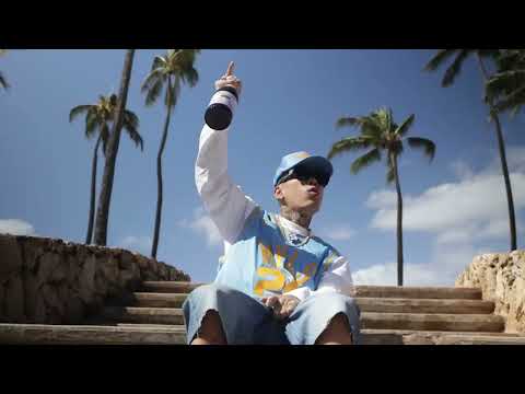 Video thumbnail for Martinelli’s