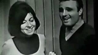 April Stevens & Nino Tempo - Hey Baby