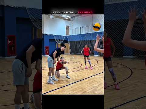Ball cantrol training 🗿(subscribe)✨#volleyball #viralvideo #sports #algorithm #algorithms