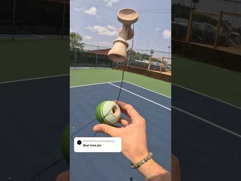 😲 #kendama (@alexmitchell)