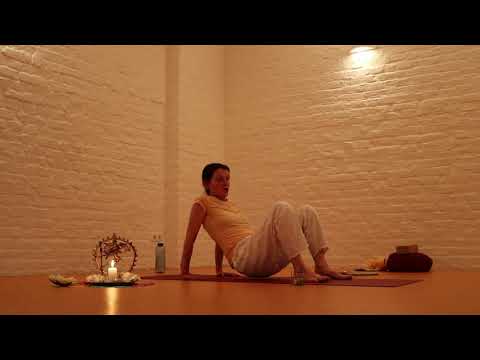 Home Yoga #2  Yin Yoga | Ursula Owens