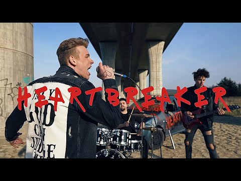 Timmy White - Heartbreaker (Official Video)