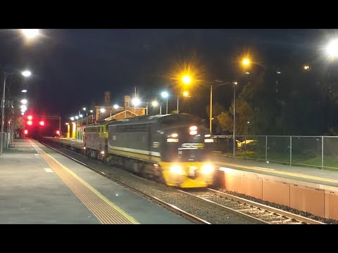 SSR S312 + B75 and wagon flats at Kangaroo Flat 20th July 2019