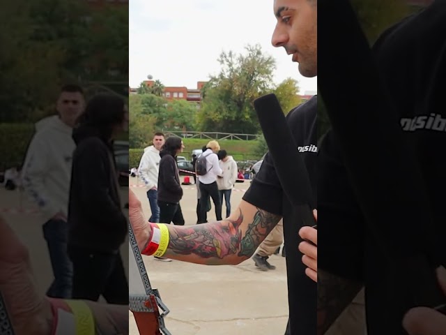 Vídeo relacionado con OPEIXSAYKOC Espada para Accesorios de Cazador,Armas de Juguete,Espada de Anime,Accesorios de Disfraz de Cosplay de Anime, Armas de Cosplay para Halloween,Carnaval,Fiestas Temáticas