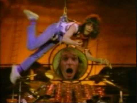 Van Halen - Panama (Music Video) online metal music video by VAN HALEN