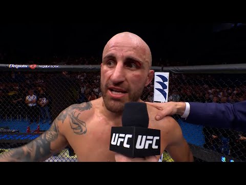 Alexander Volkanovski Octagon Interview | UFC 284