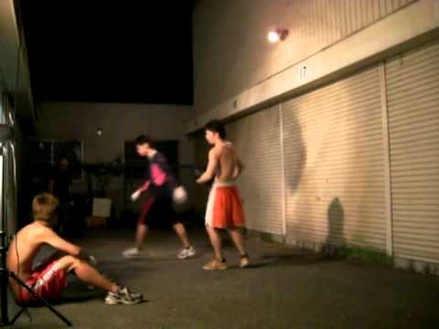 ミット打ち指導（ジャブ⇒右アッパー）_2