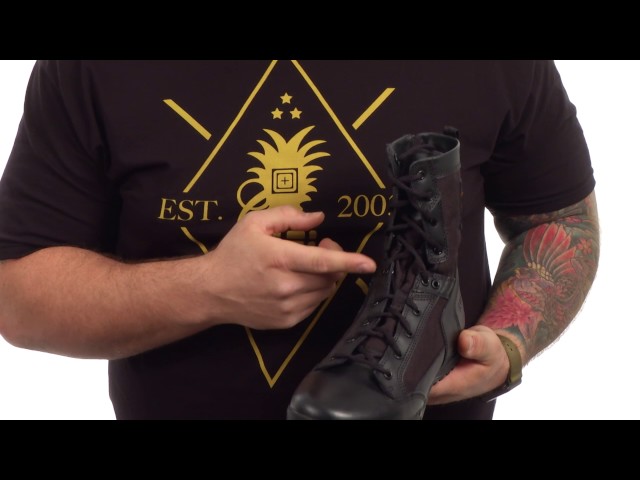 Skyweight Side-Zip boots - black