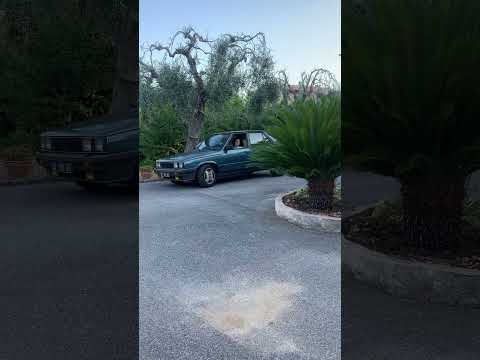 La maman la plus cool du 06 roule en R11 Turbo 😎