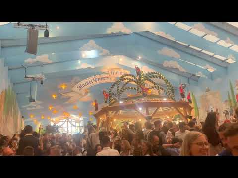 Ein Prosit der Gemütlichkeit♪ (Hacker-Festzelt)