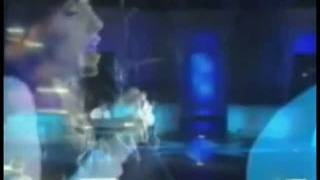 Luz Casal y Emilio Aragón - Una décima de segundo