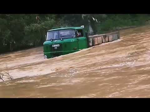 IFA LKW W50 - Wasserdurchfahrt