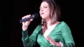 Gloria Estefan - Hold me, thrill me, kiss me (Live at Basel Event Halle, 29-10-13)