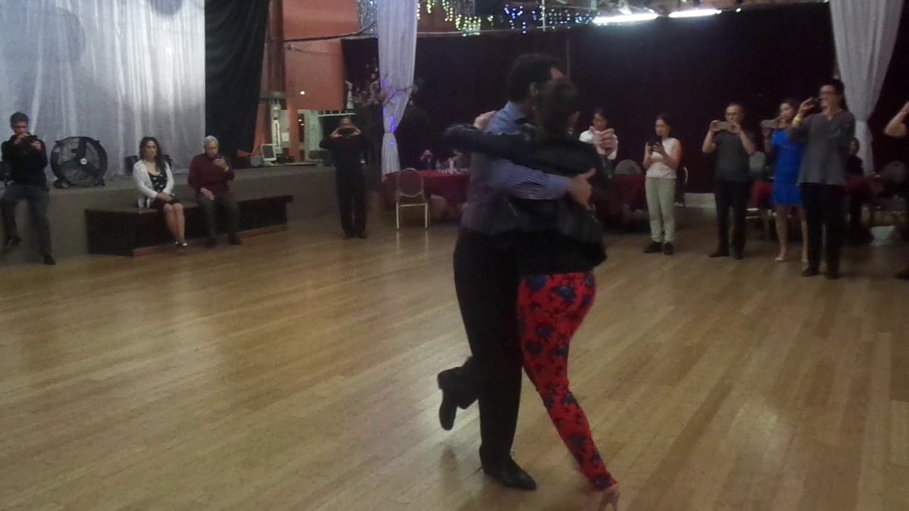 Argentine Tango Triple Sacadas Giro World Champion Sebastian Acost & Laura D'Anna   1 10 2018