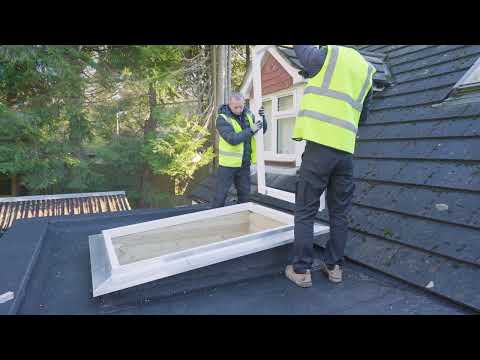 How To Install An em.dome Polycarbonate Rooflight