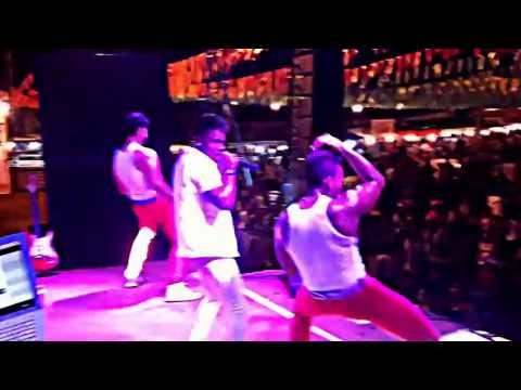 BANDA TSUNAMI- Mexe Remexe♫♪    -em São José da Vitória