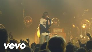 Cage The Elephant - Back Against The Wall (Live From The Vic In Chicago)