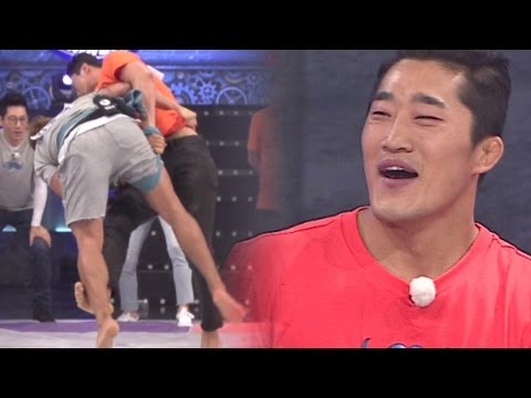download lagu mp3 mp4 Running Man Kim Dong Hyun, download lagu Running Man Kim Dong Hyun gratis, unduh video klip Running Man Kim Dong Hyun