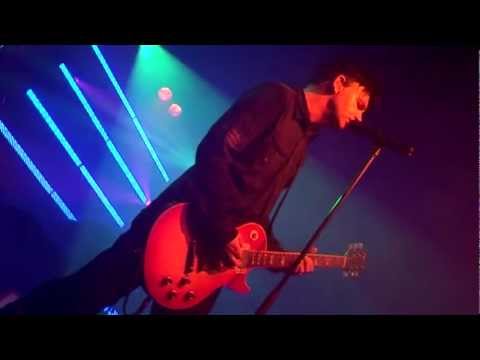 Videoclip de It Must Have Been Years (Live) — Gary Numan