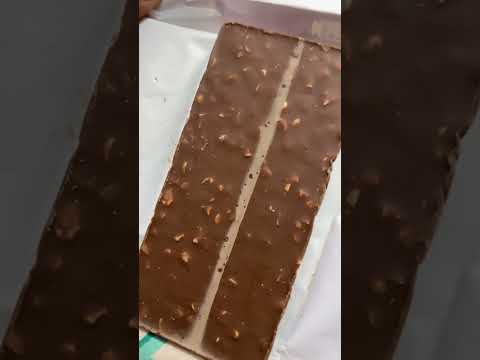 #milka #hazelnut #youtubeshorts # #youtube #viral #explore #shortvideo #chocolate #shorts #yummy
