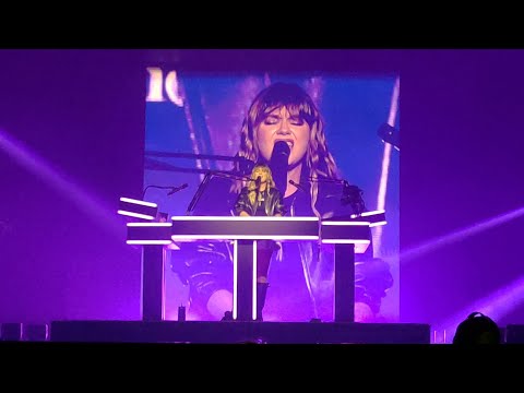 Louane - Avenir - live in Paris 10.12.2025