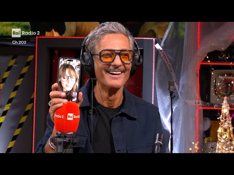 Paola Cortellesi e Fiorello, la videochiamata in diretta - La Pennicanza 25/11/2025